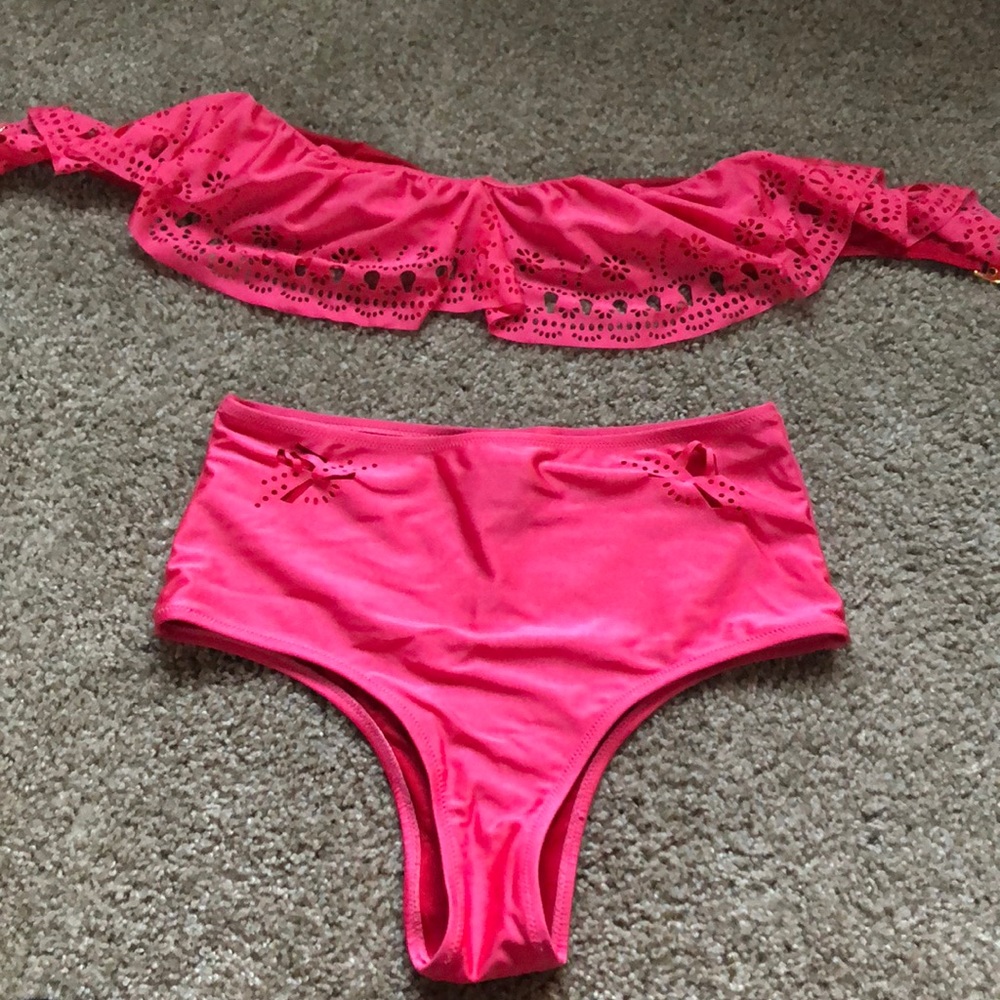 Mink pink pink bikini